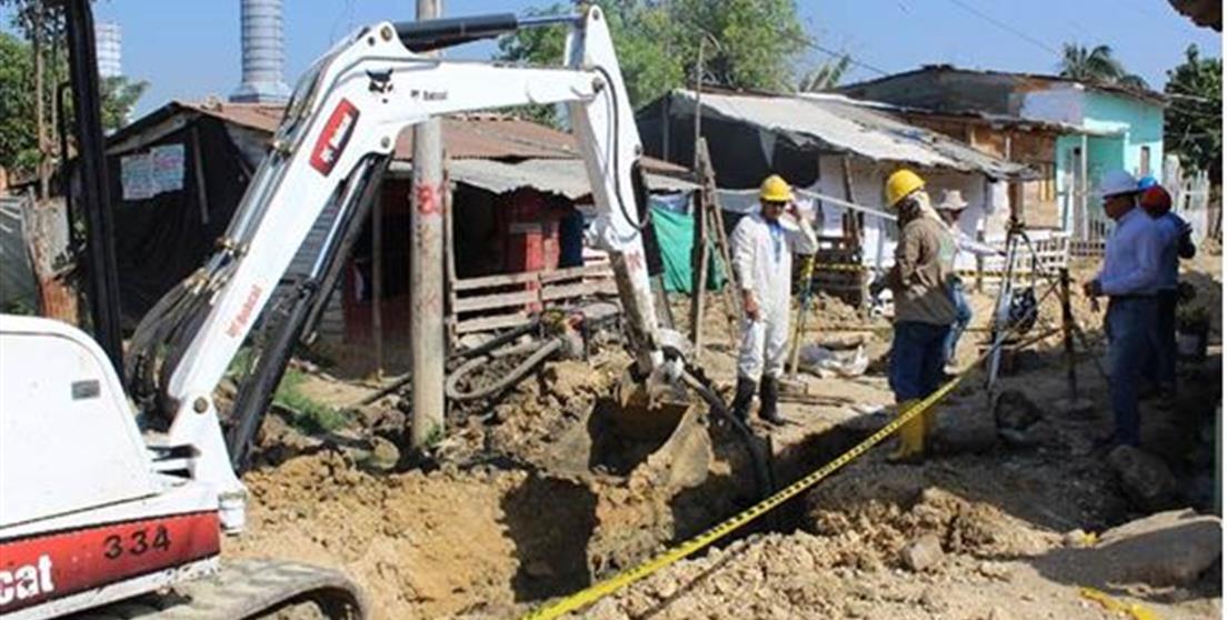 Máquinas trabajando en Villa Hermosa