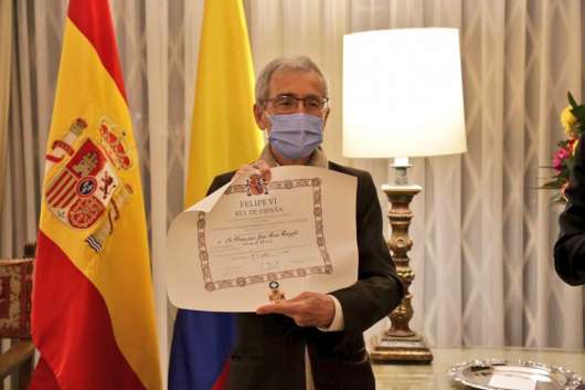 Francisco De Roux